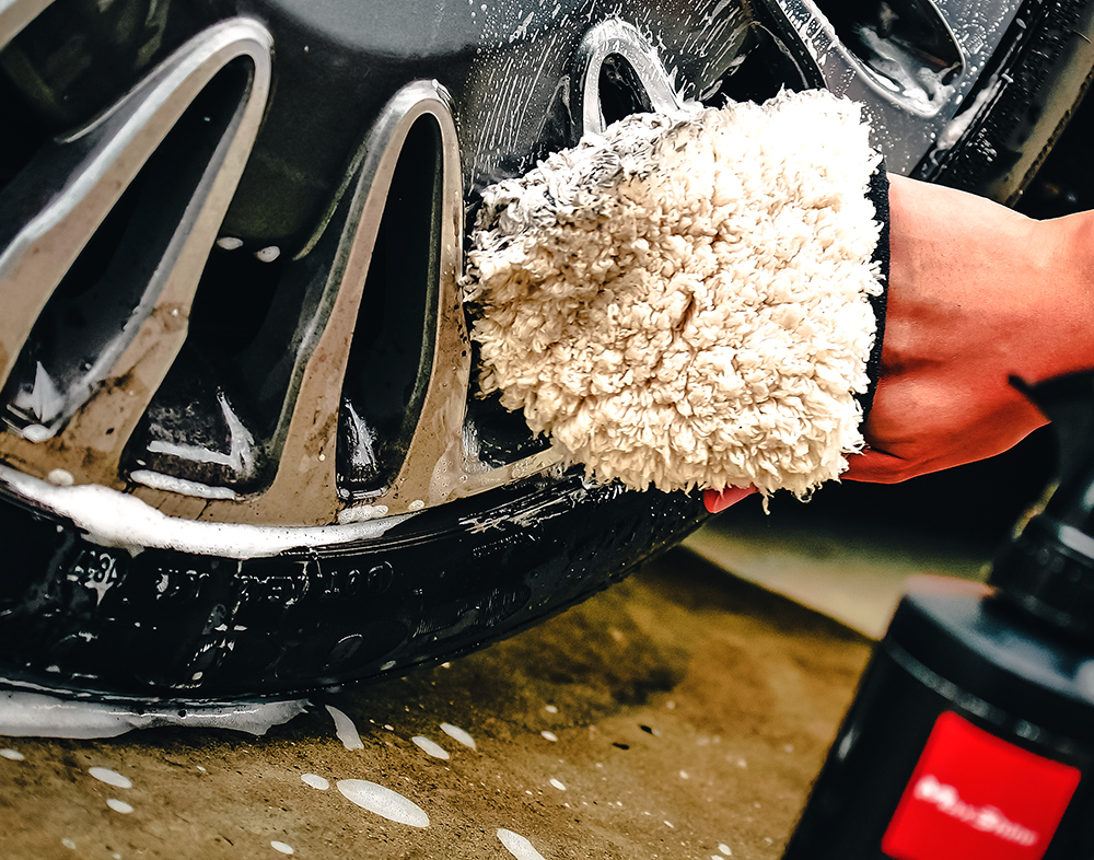 Maxshine Chenille Detailing Clay Mitt - Red